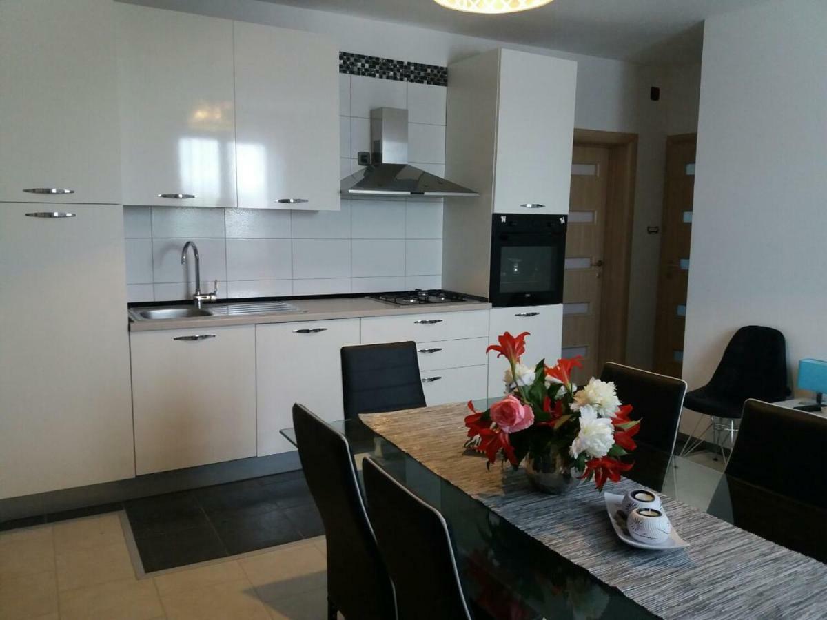 Apartmani Tajana Sukošan Esterno foto