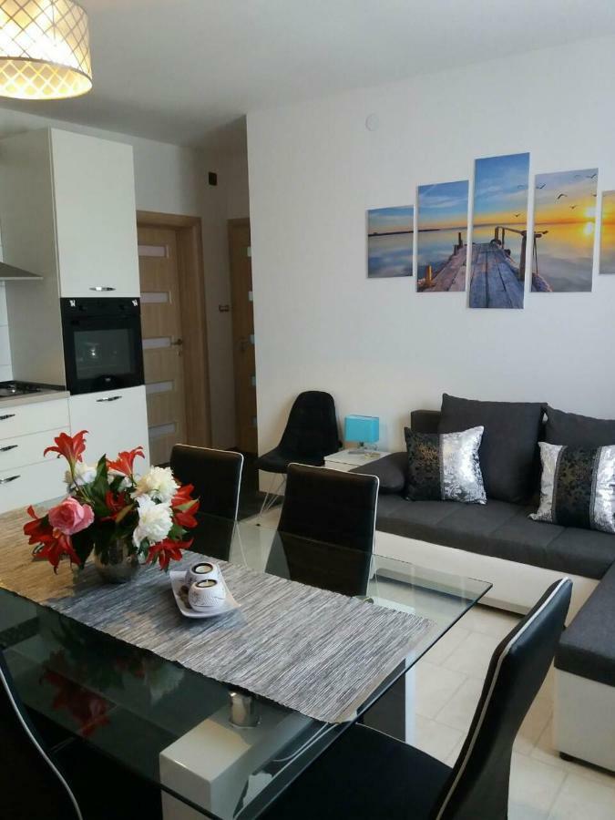 Apartmani Tajana Sukošan Esterno foto