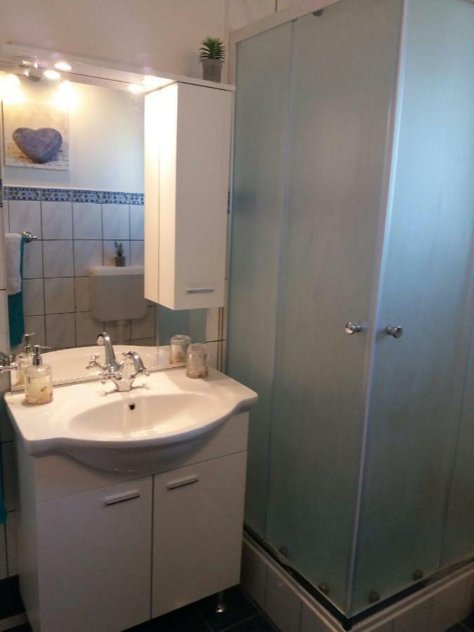 Apartmani Tajana Sukošan Esterno foto