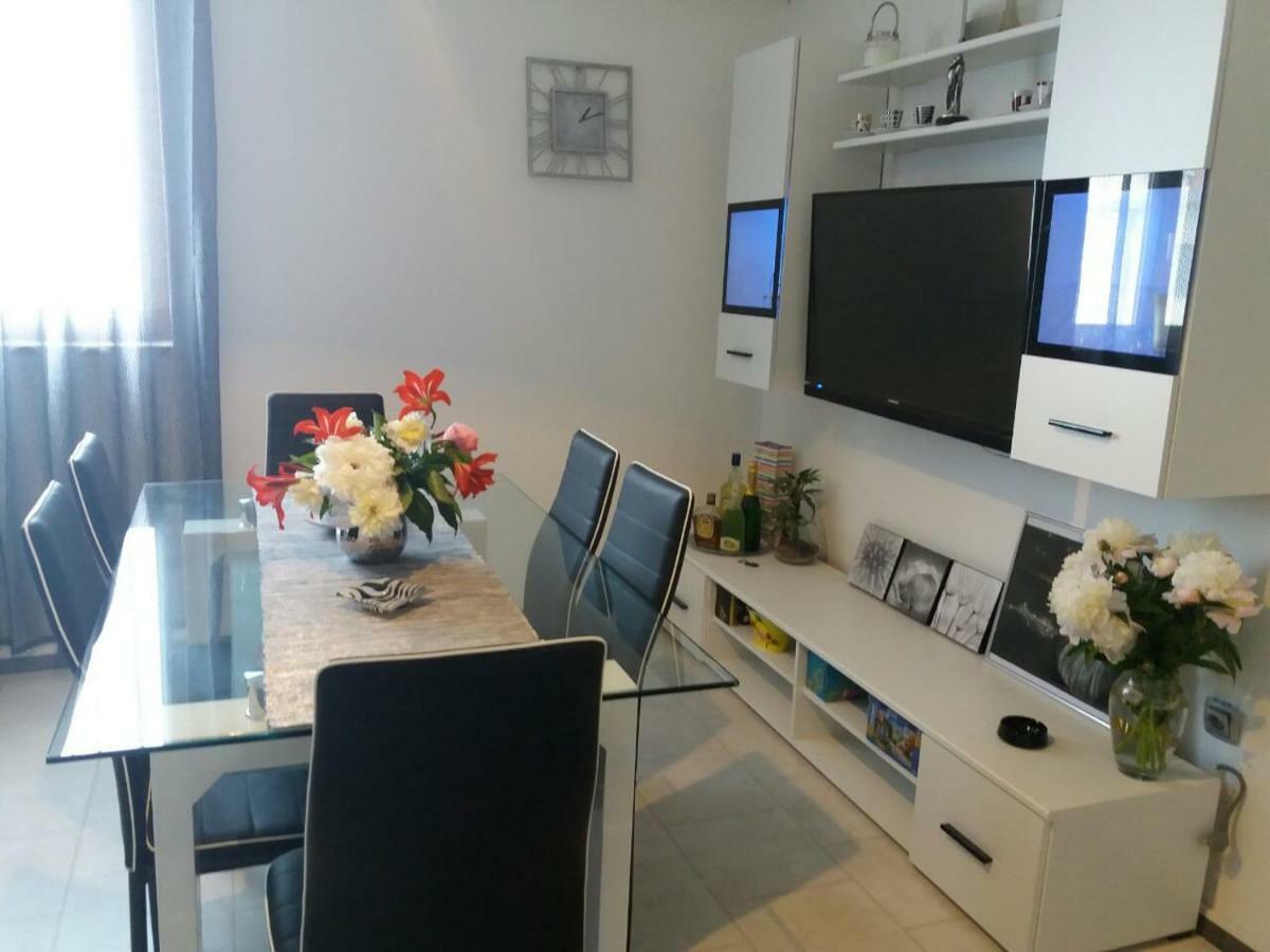 Apartmani Tajana Sukošan Esterno foto